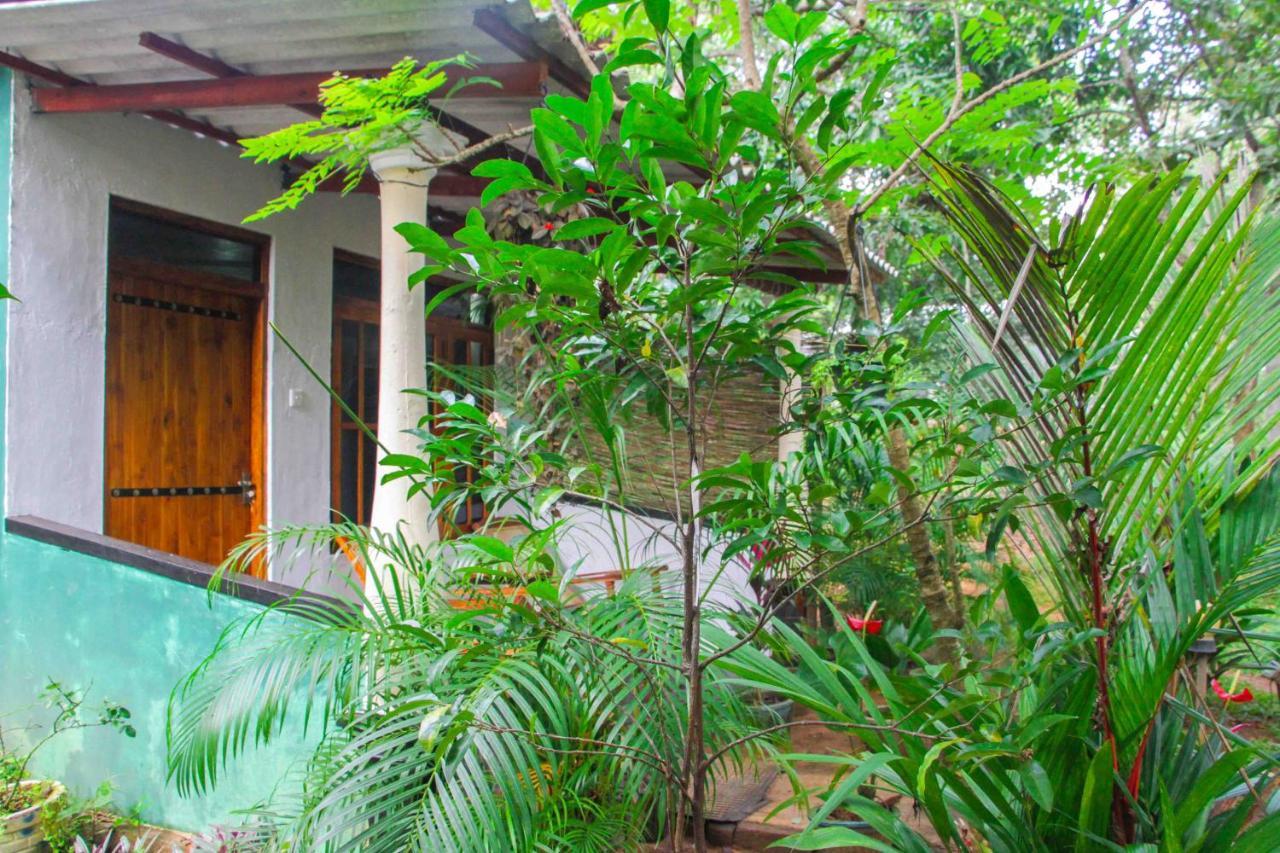 Manju Homestay Sigiriya Exterior photo